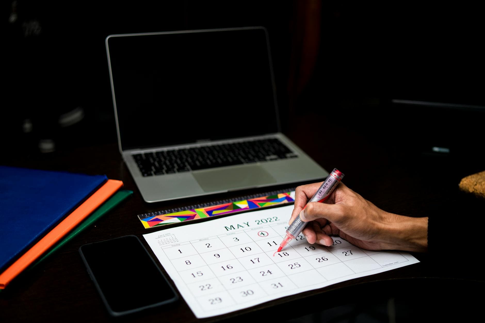 Hero image for flexible-training-beats-rigid-routines