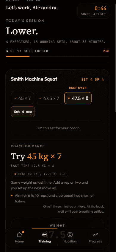 A new best being logged: the set chip turns gold with a best ever tag, while the rest clock counts and the coach guidance stays on screen